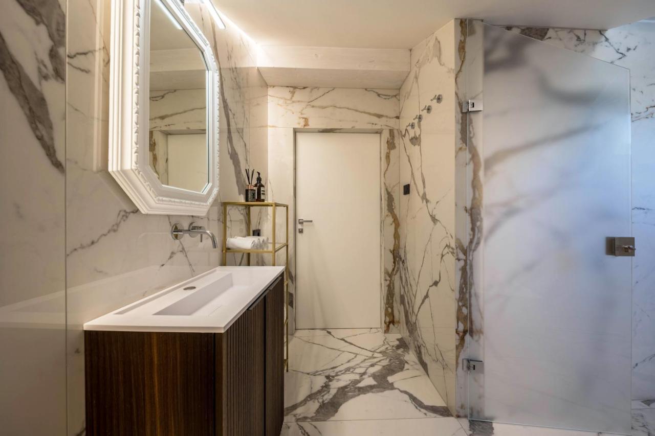 Апартаменти App 301 Palazzo Cavour Больцано Екстер'єр фото